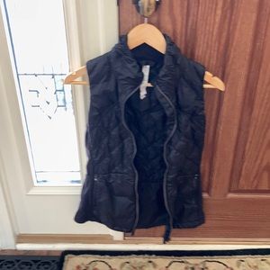 NWOT lululemon vest